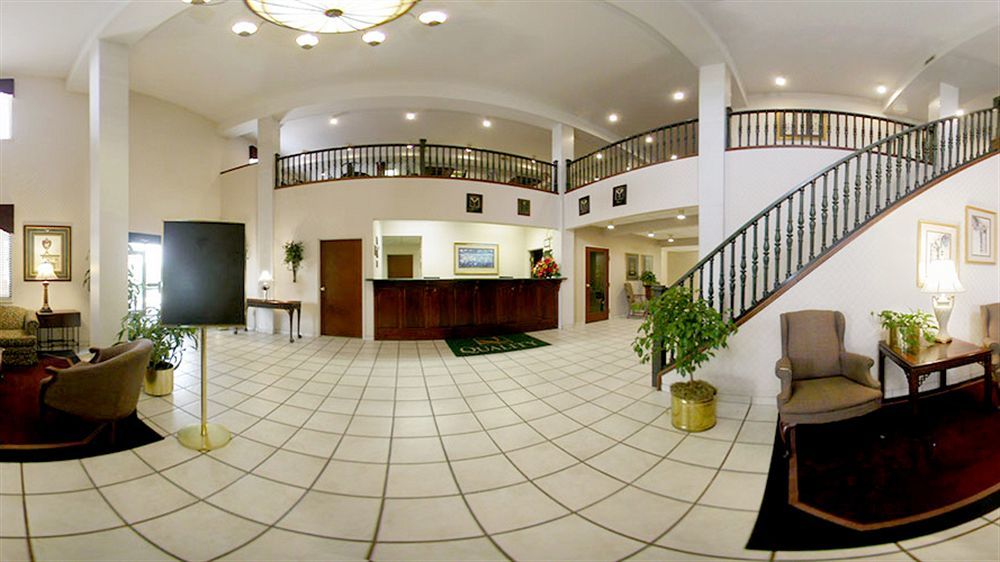 Days Inn & Suites By Wyndham Hickory Εξωτερικό φωτογραφία